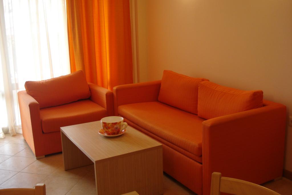 Royal Sun - Sunny Cove Apartment Sunny Beach Exterior foto